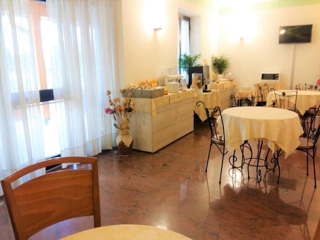 לאזיסה Hotel La Rama מראה חיצוני תמונה